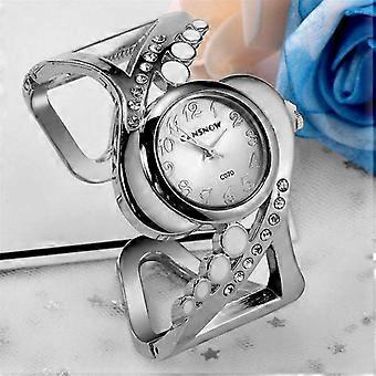 Elegant Rhinestone Ladies Luxury Timepiece with Silver and Gold Stainless Steel Bracelet for All Occasions