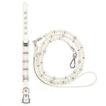 Verstelbare halsband en riem voor honden, inclusief 2 witte parels, voor extra veiligheid.