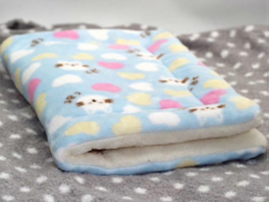 Zahustená teplá deka a podložka pre mačky a psov