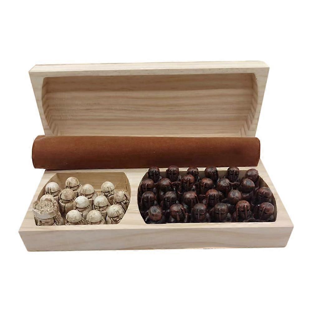Luxury Travel Chess Set  Chessboard and Pieces Made of Synthetic Resin, Portable Strategy Game, Ideal for On the Go. Ref: 3391