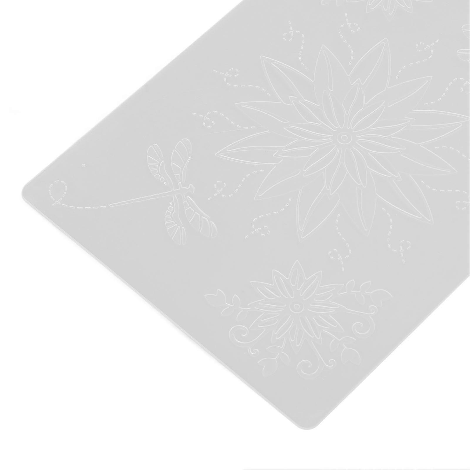 2Pcs Embossing Template Practical Cute Patterns Relief Design DIY Craft Template Molds for Making Cards Invitations