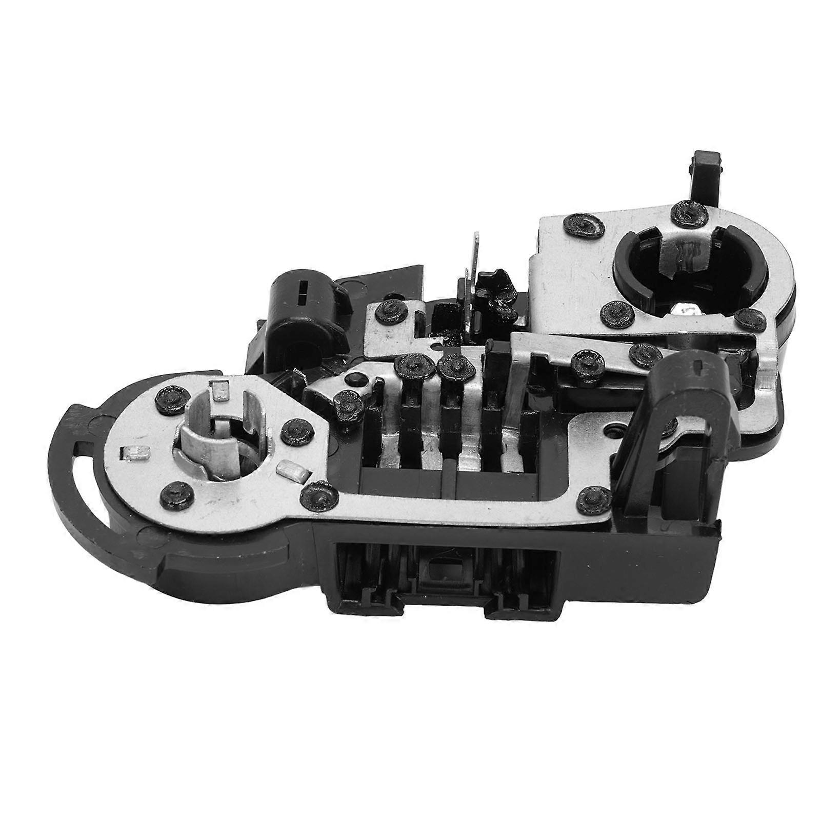 Tail Light Bulb Holder Sturdy Construction Stable Bracket Tail Light Bulb Holder Replacement for 3 Series F30 F31 F80 M3 2011-2015 Left: 63217313059