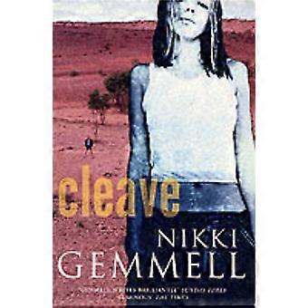 Cleave - Nikki Gemmell