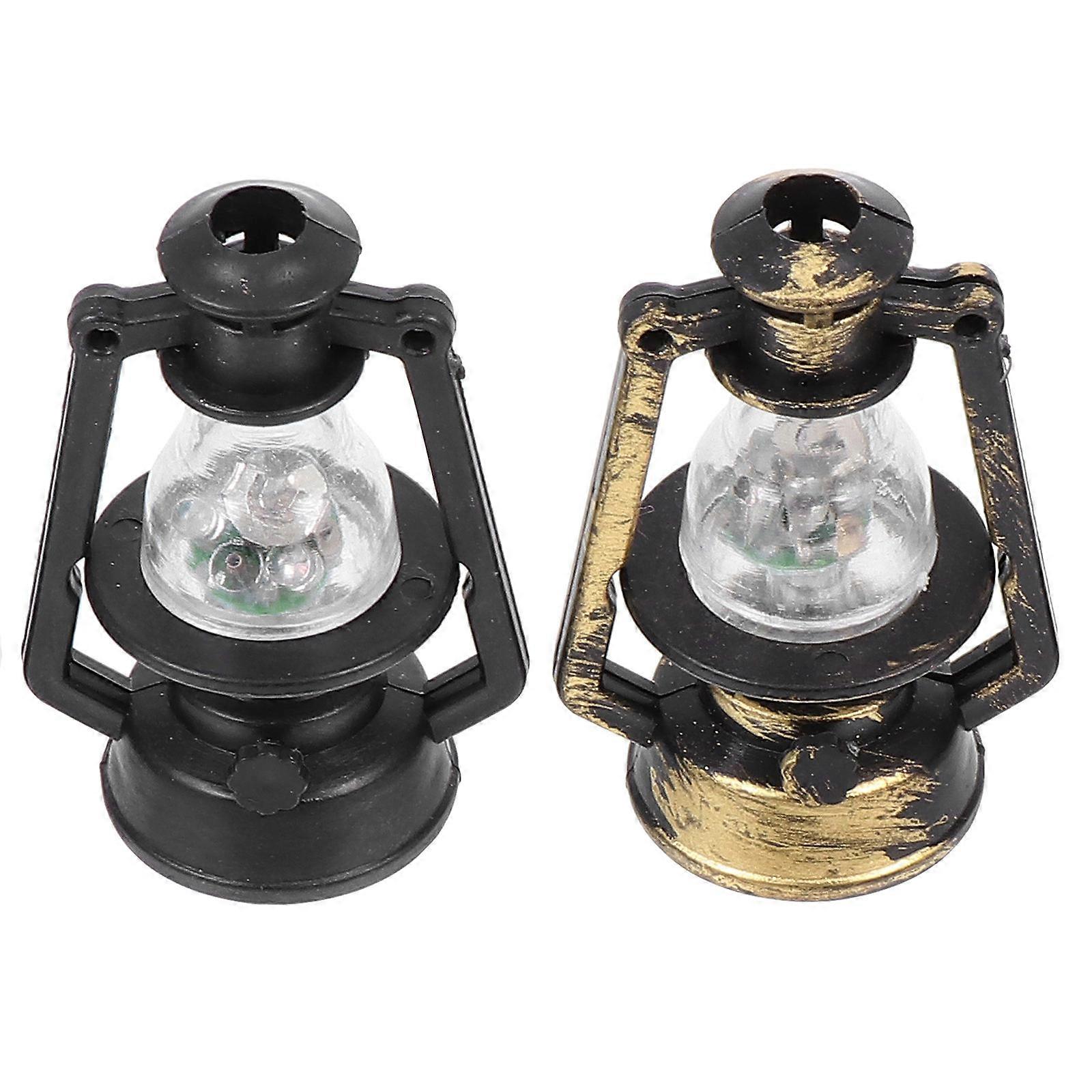 Kerosene Lamp Model Miniature Lantern Simulation for Doll House 2Pcs