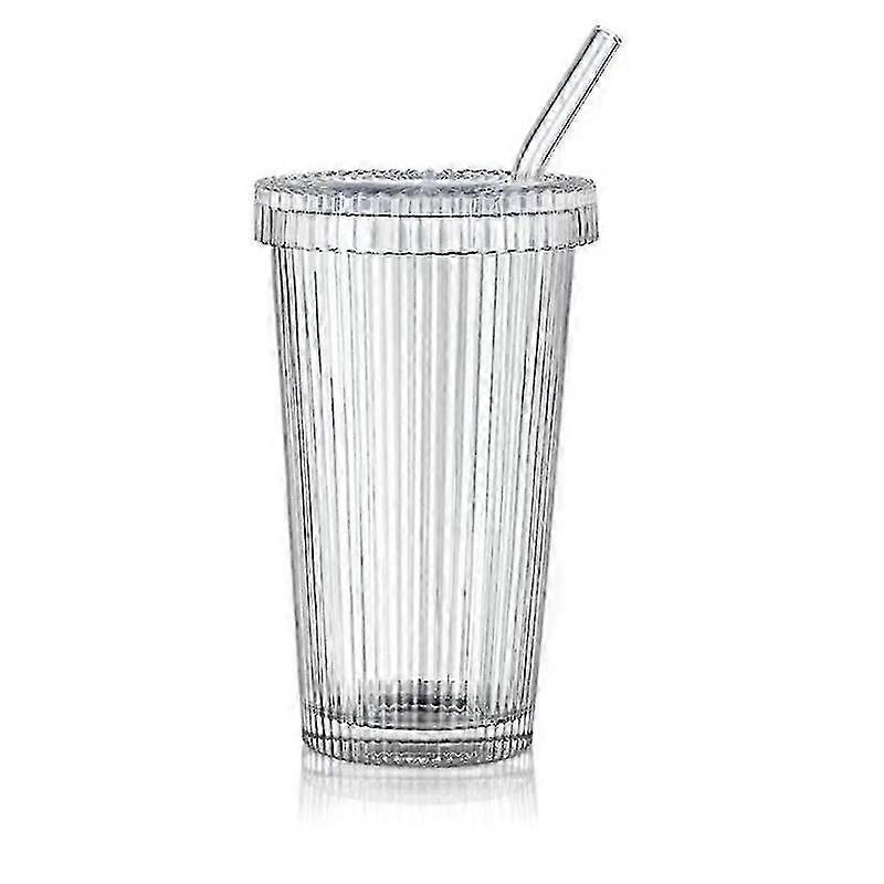 Gläser mit Deckel und Strohhalm für Eiskaffee