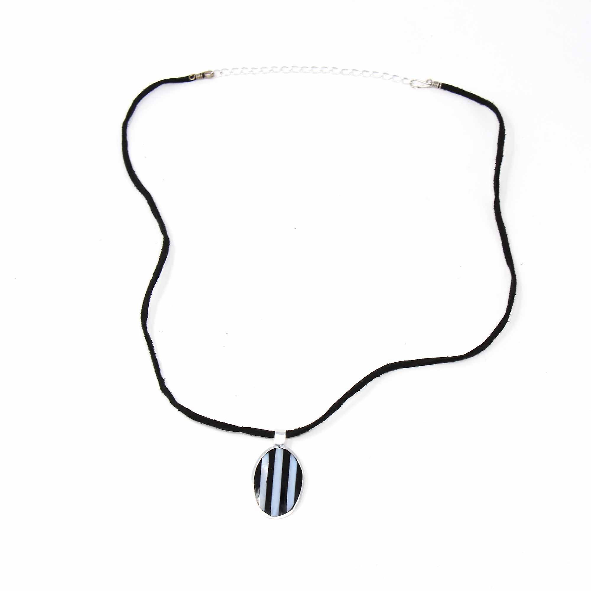 Pendant Alabalone and Black Stripe
