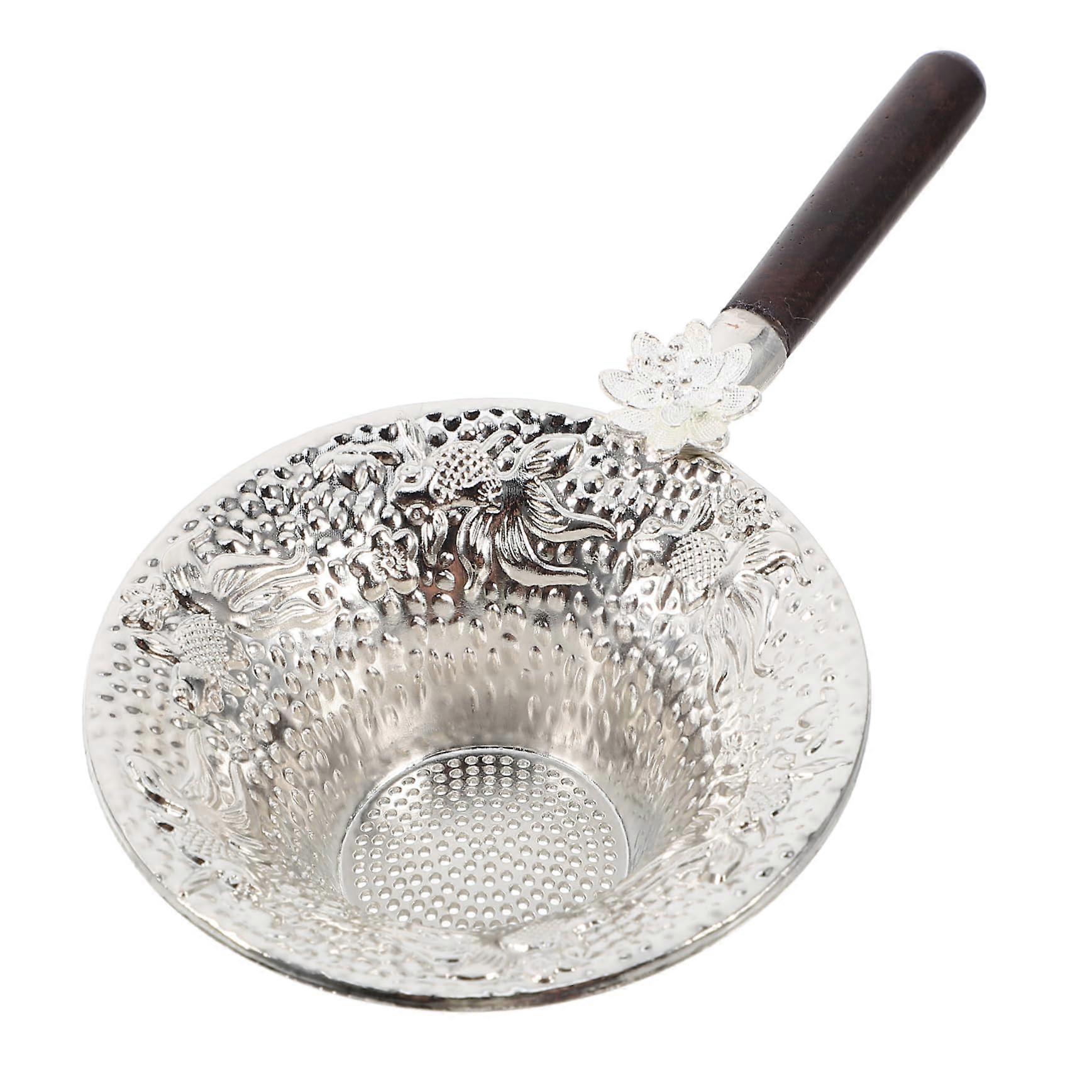 Fine Mesh Alloy Tea Strainer with Handle, Small Metal Strainer for Tea, Coffee, Cocktails, Juice, and Spices, Silver