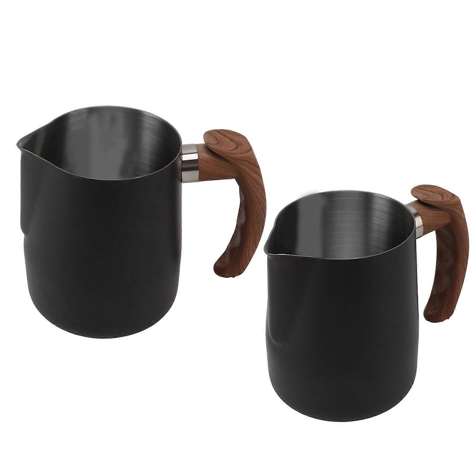 Milk Frothing Cup Inner Scale 304 Stainless Steel Dripless Spout Coffee Steaming Pitcher with Handle Matte Black 600ml