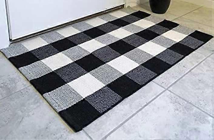 Cotton black and white striped rug