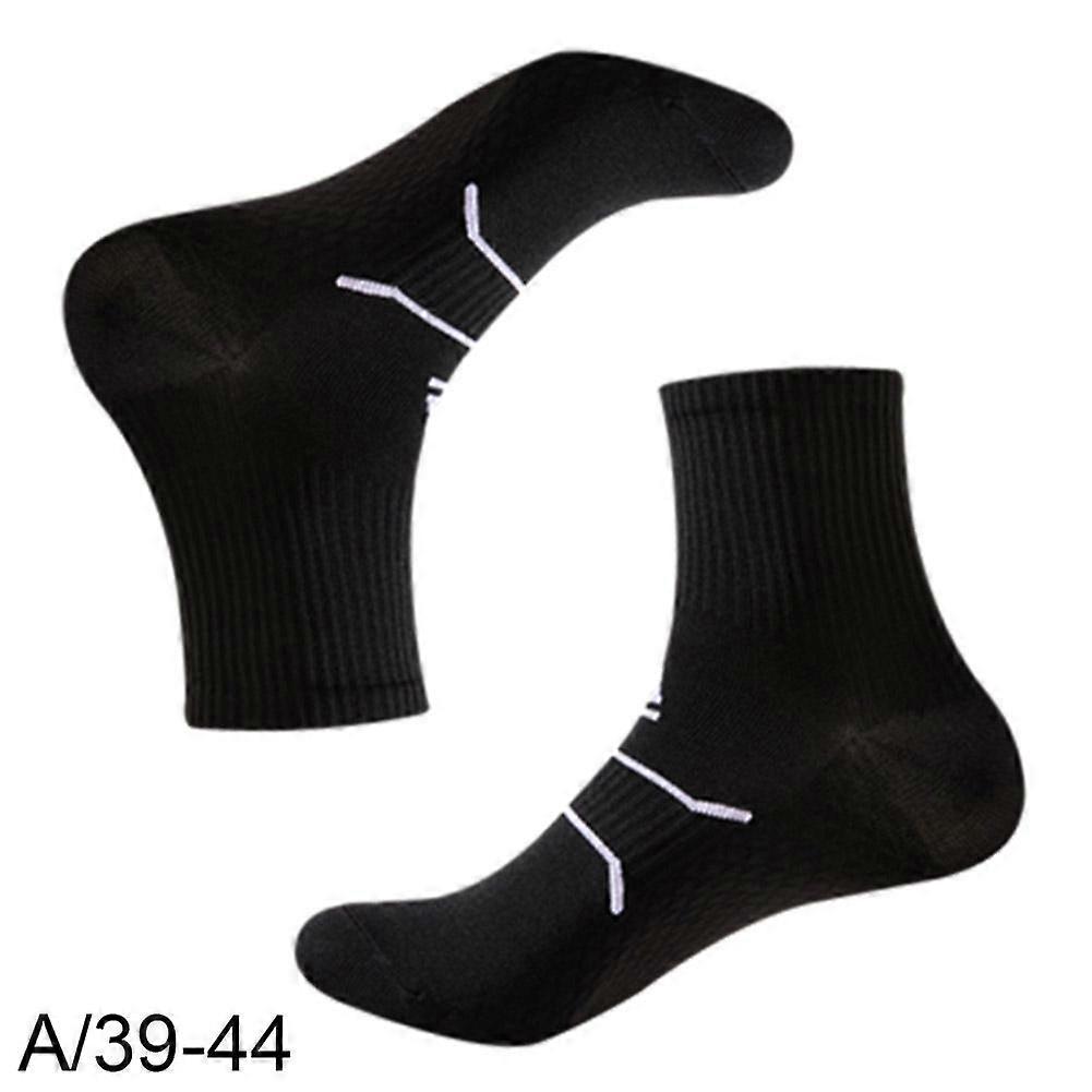 Mid-calf Sports Socks Running Fitness Socks Women Men Sweat-absorbent Socks