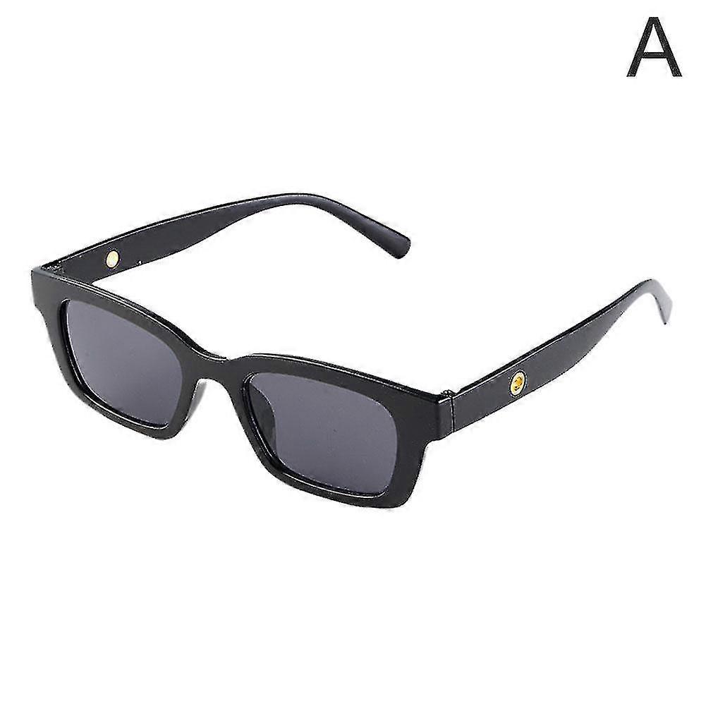 Retro Sunglasses For Women And Men, European And American Small Oval Frame Sunglasses, Vintage, Unisex, In Fashion