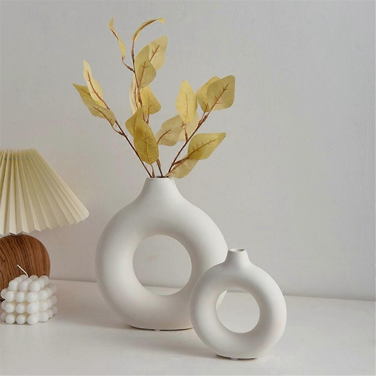 Pure white plastic vase Imitation ceramic decoration Large + Small