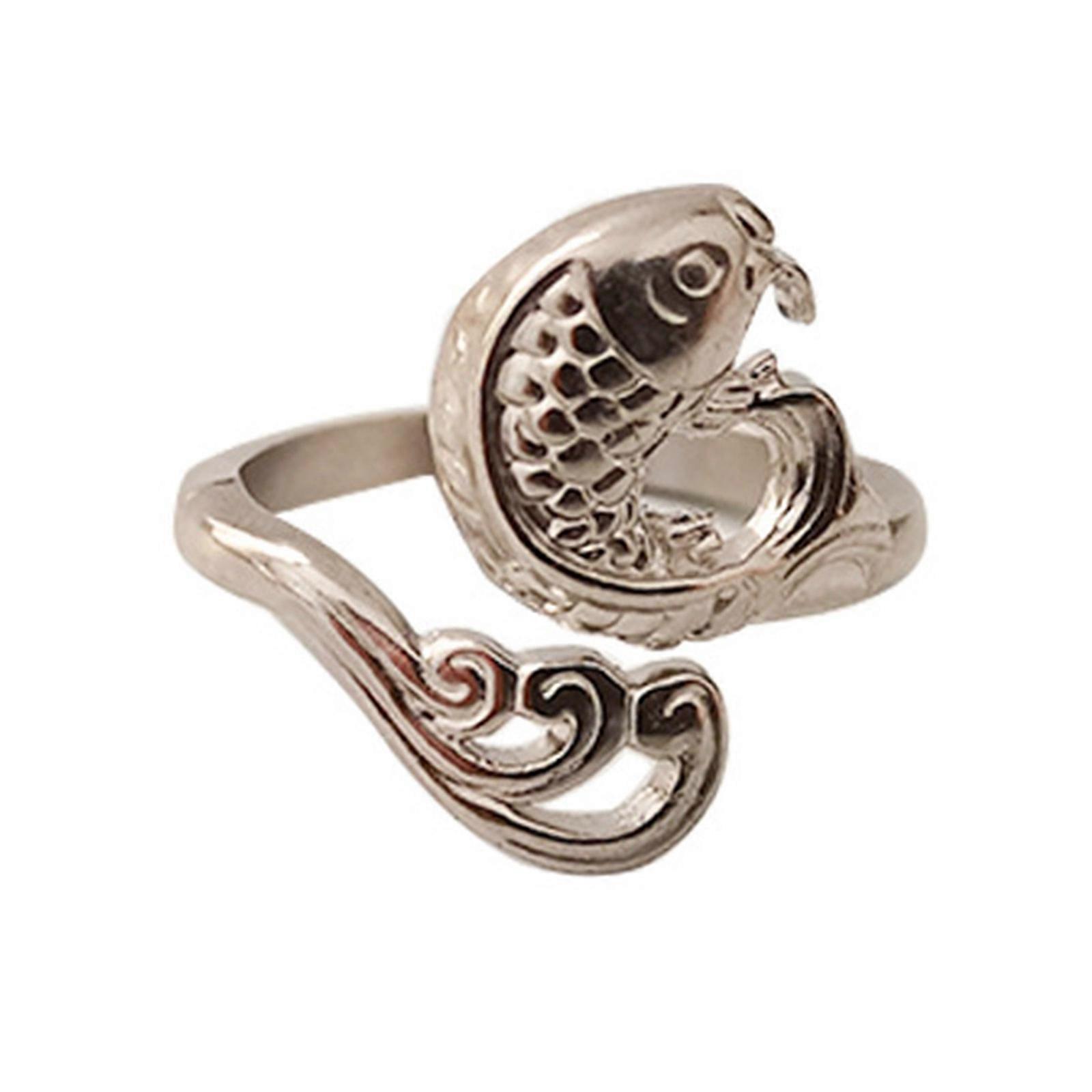 Adjustable Knitting Crochet Loop Ring Woven Ring Yarn Guide Open Finger Ring Useful Household Gadgets for Hand Sewing  silver