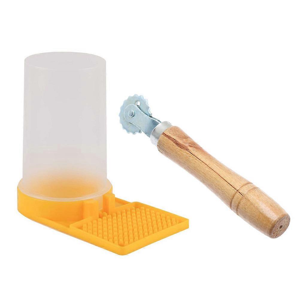 Bee Water Feeder Multifunctional Drinking Box for Beekeeping 2Pcs Assorted Color