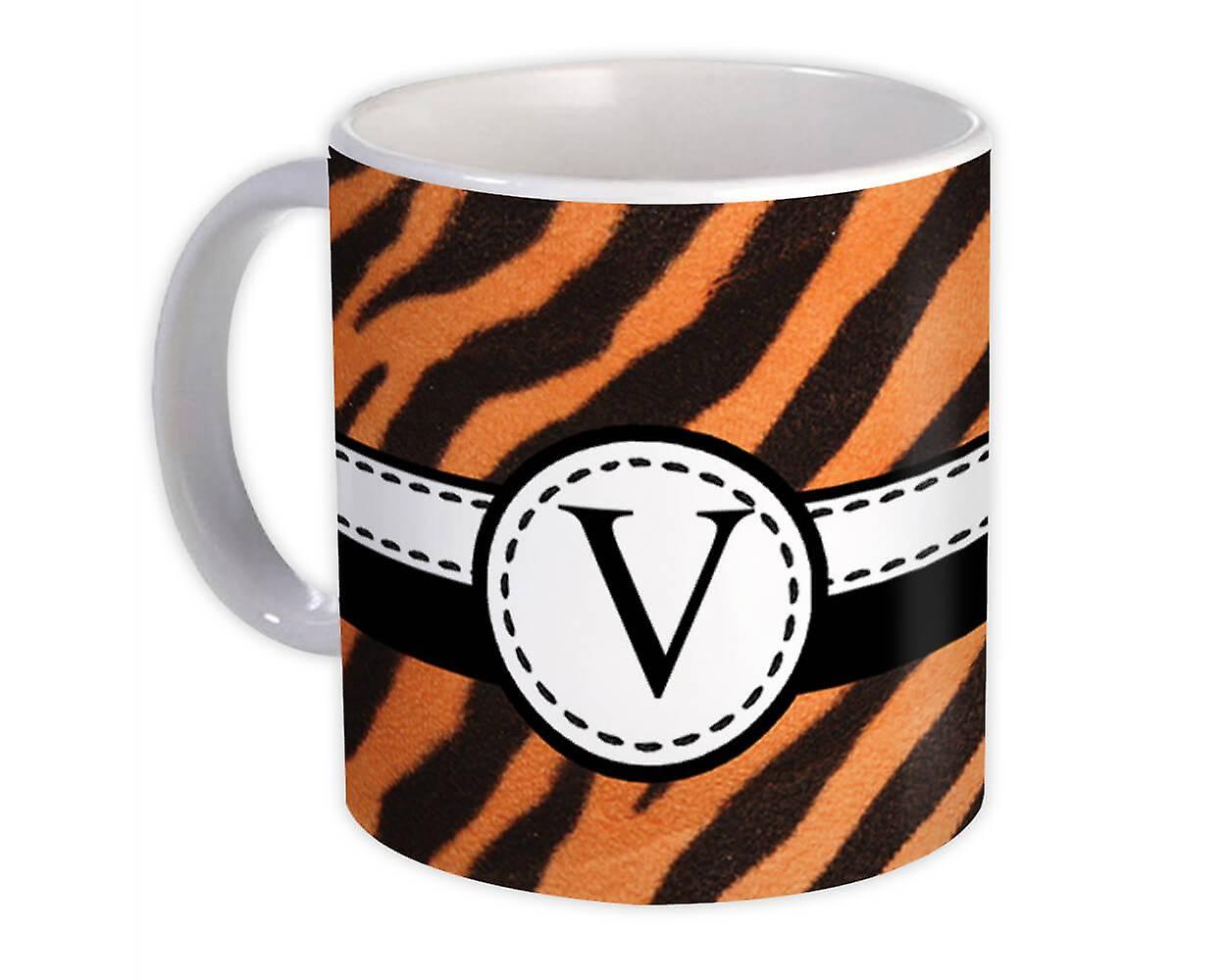 Hediye Kupa: Monogram Harf V Tiger