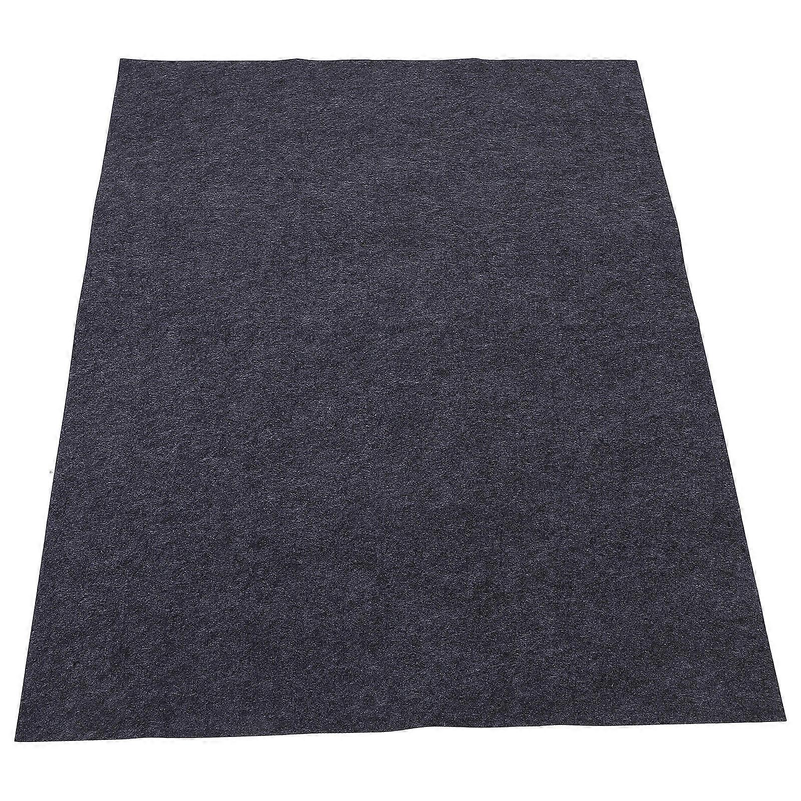 Absorbent Oil Spill Mat, Non Slip Floor Protector for Driveways, Workshops, and Vehicle Maintenance – Durable & Easy to Clean Design