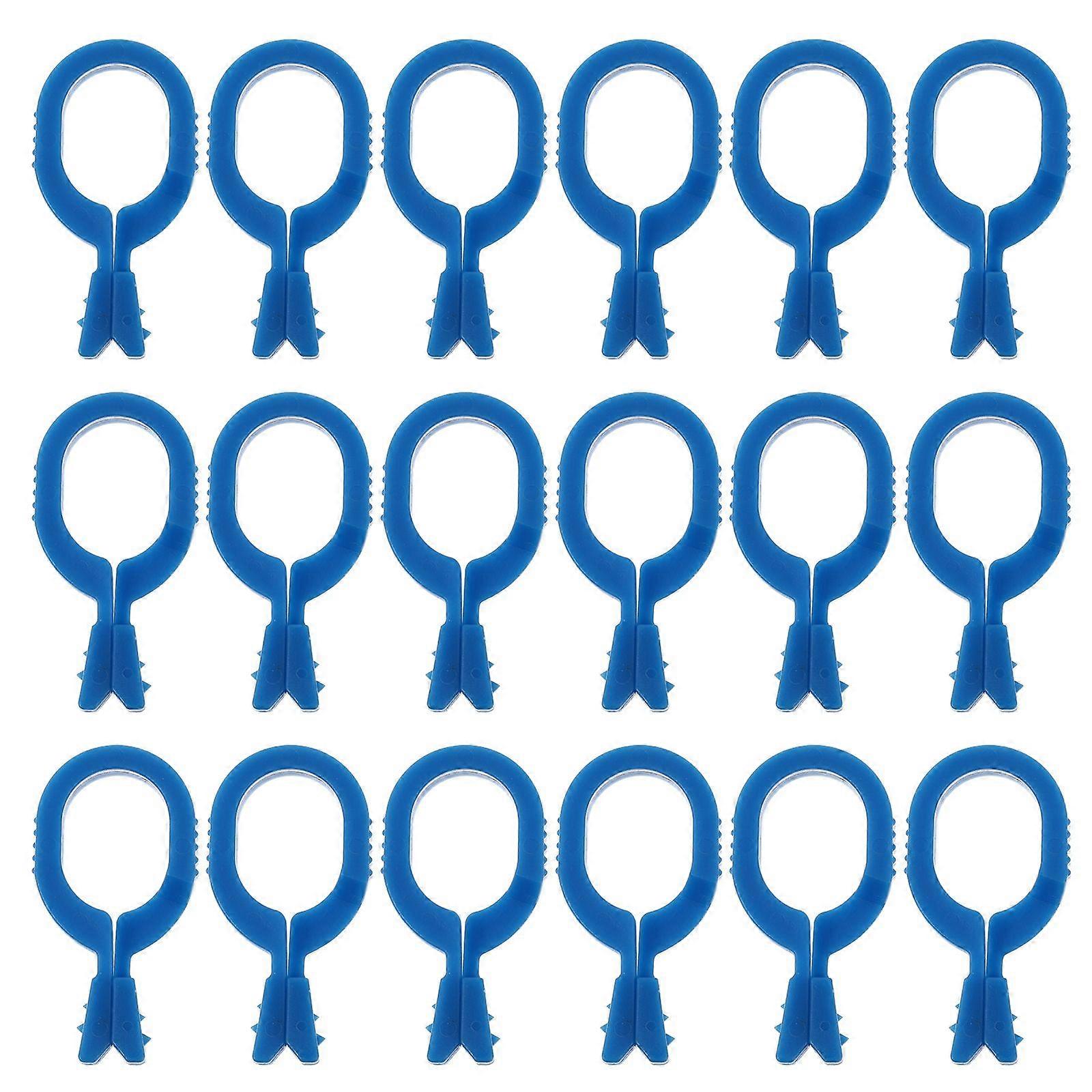 20Pcs Multifunctional Towel Clips Plastic Travel Socks Clips Practical Clothes Bathing Towel Hanger (Random Color)