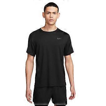 T-shirt Nike Miler pour homme avec détail réfléchissant Swoosh