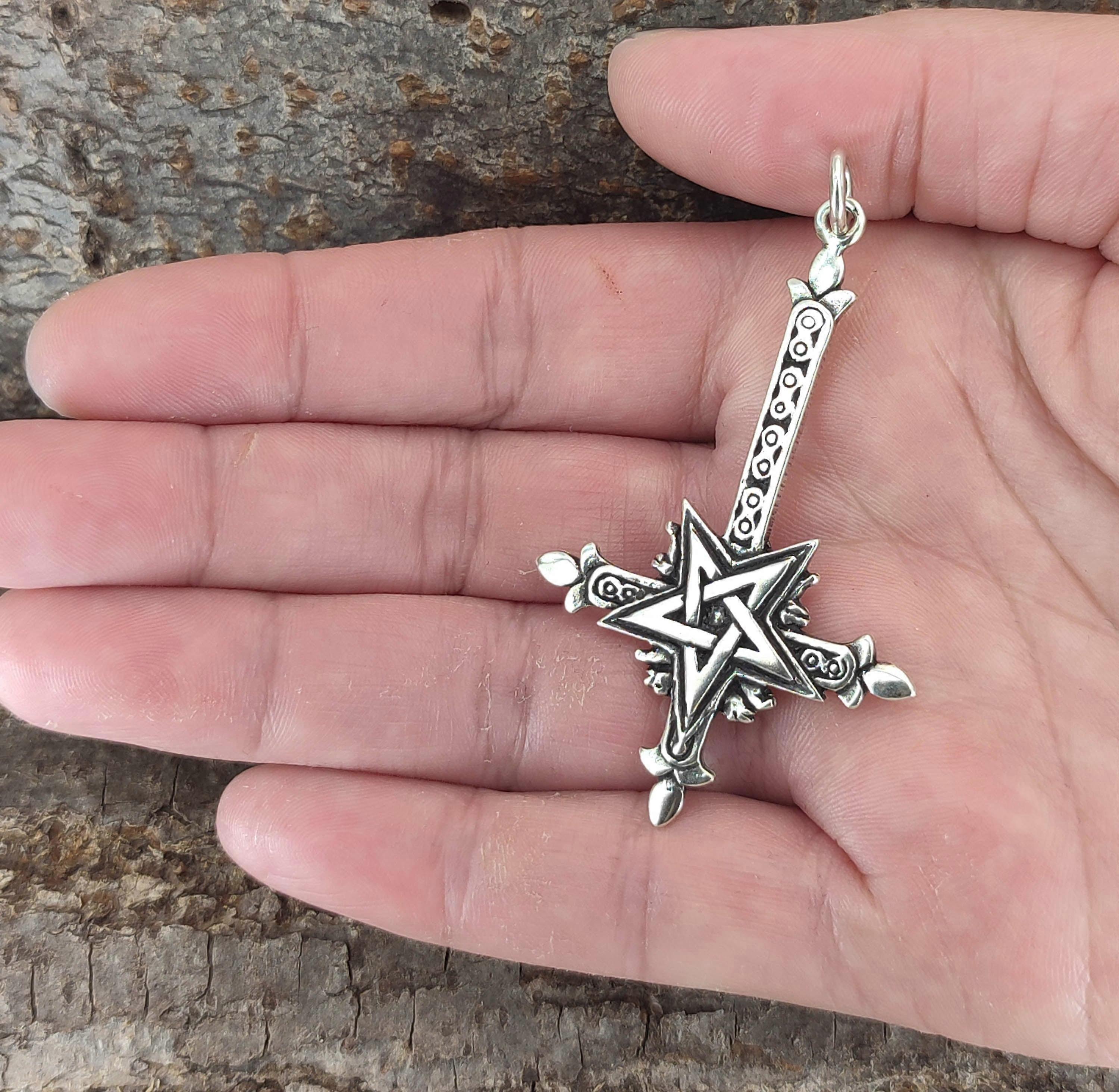 Pendant 133 Cross - Silver