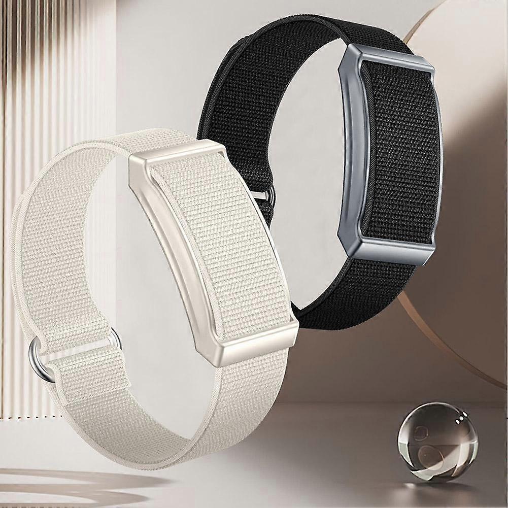 Screenless Lightweight Fitness Tracker