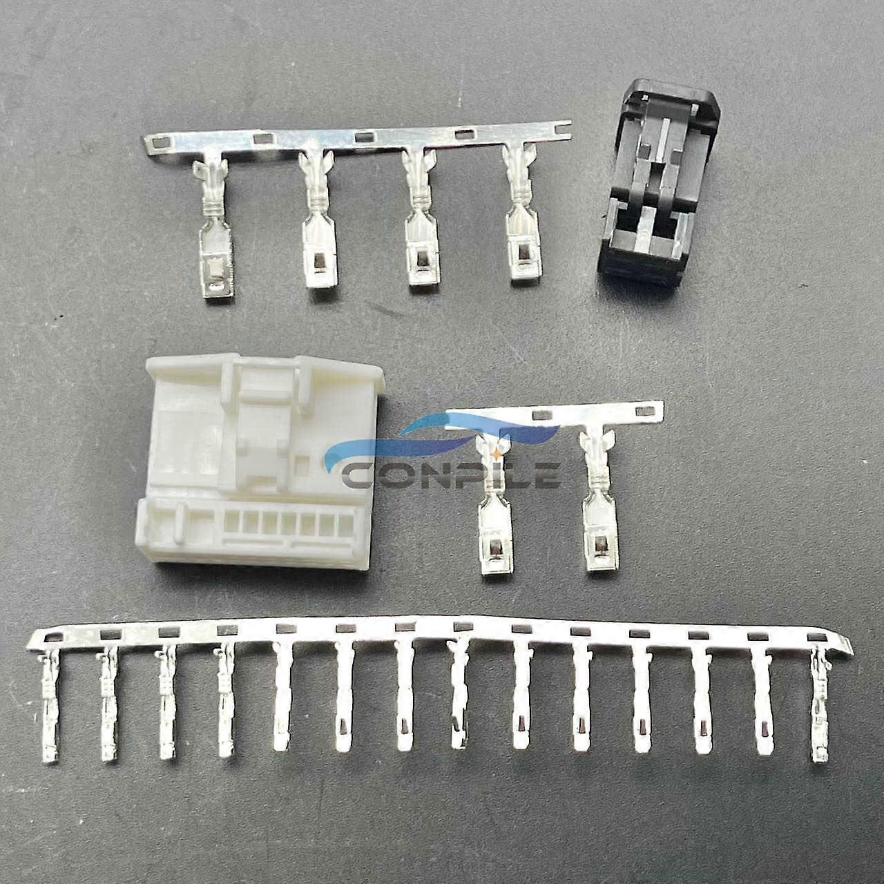 תקע מארח 1pc 16pin עבור בנזין ECU בנזין ECU תקע מתאם מתאם בקרת מודול משאבת דלק BMW