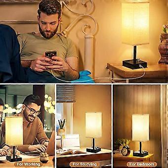 Set Di 2 Comodini Con Lampada A Terra E Ricarica – Tavolino Con Luci LED 3 Colori, 3 Cassetti E Prese USB – Per Camera Da Letto