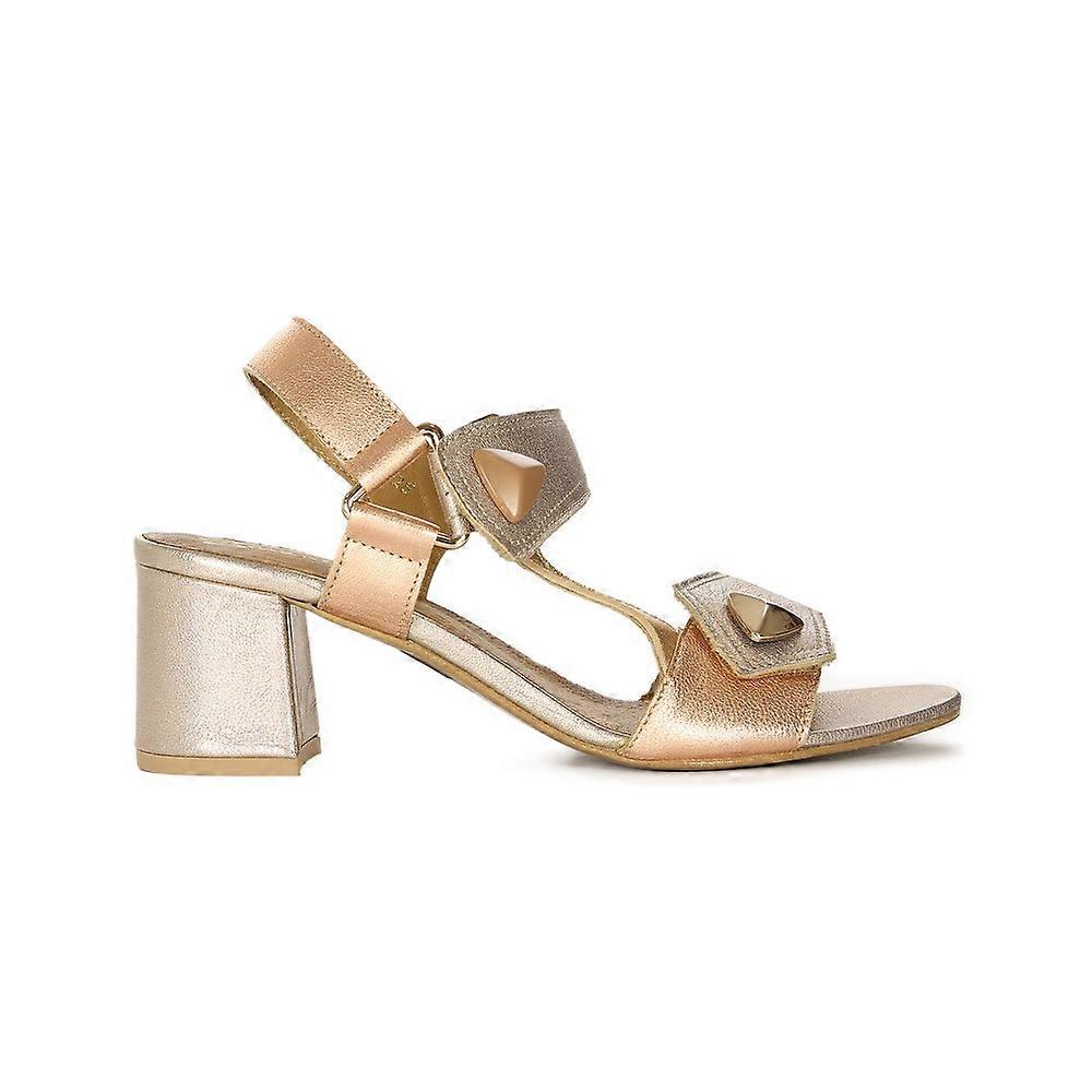 Shoes Maciejka 0702525001