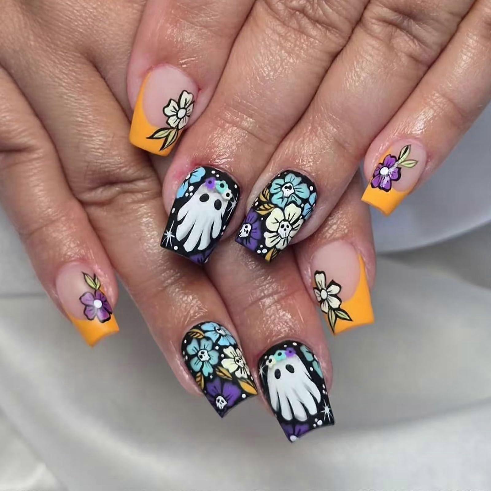 24pcs Halloween Press On Nails Pumpkin Skeleton Cobweb Design Short Length Reusable ABS Set