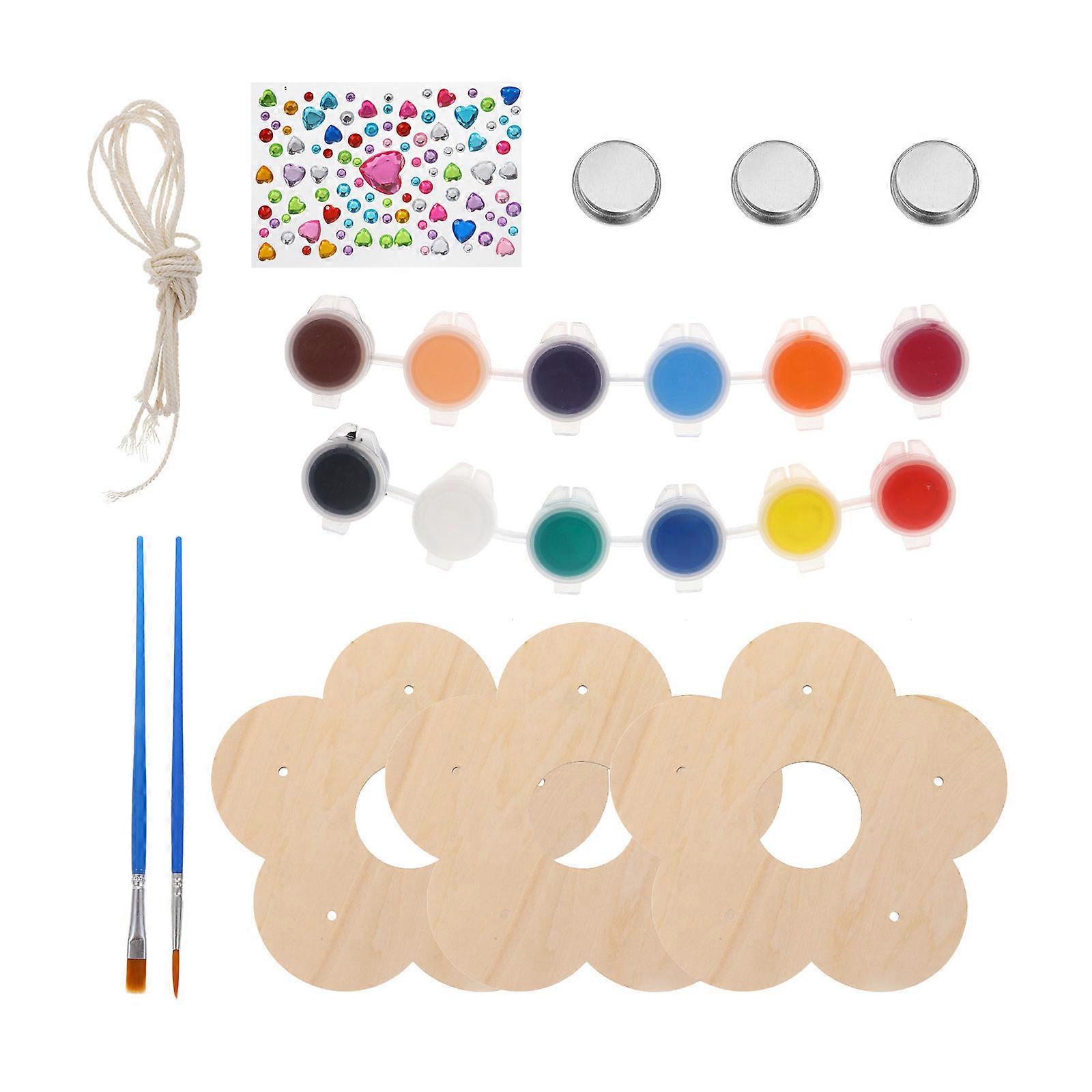 DIY Bird Feeder Kits for Children, Portable and to Inspire Young Artists