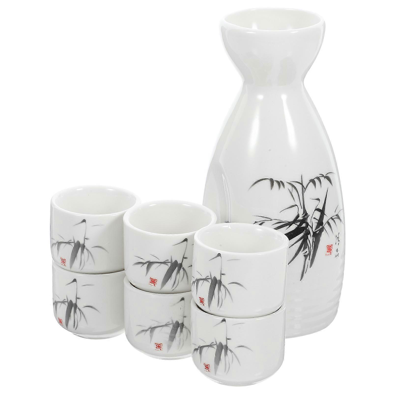 Sake Kettle Ceramic Japanese Sake Serving Flagon and Cups for Storage 1Set