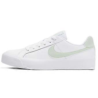Nike Court Royale 'White Green' Women's AO2810-111
