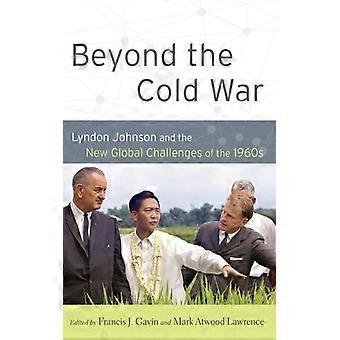 Beyond The Cold War - GAVIN - Hardcover - English Book - History