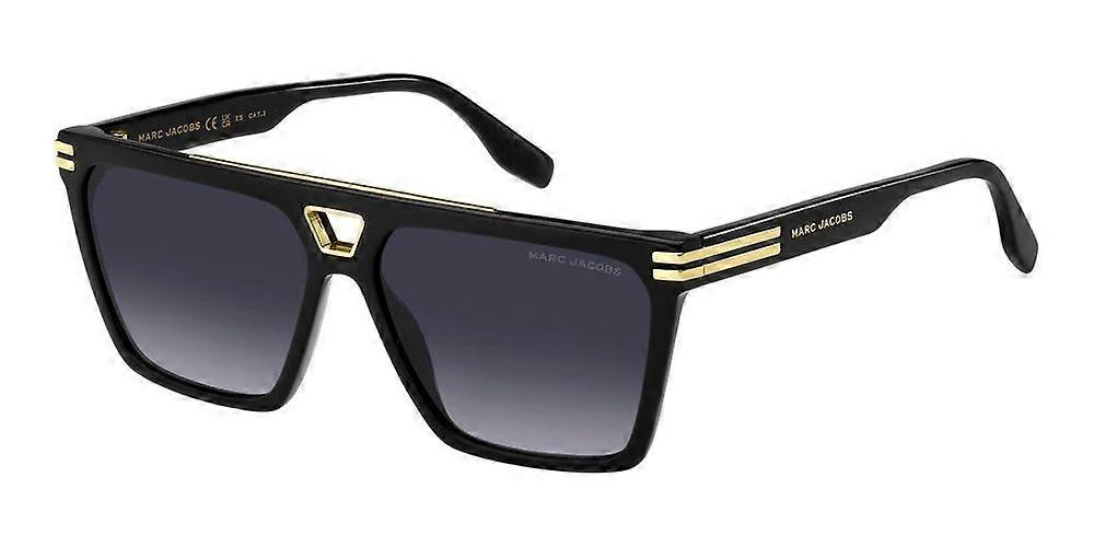 MARC JACOBS Model MARC 717_S