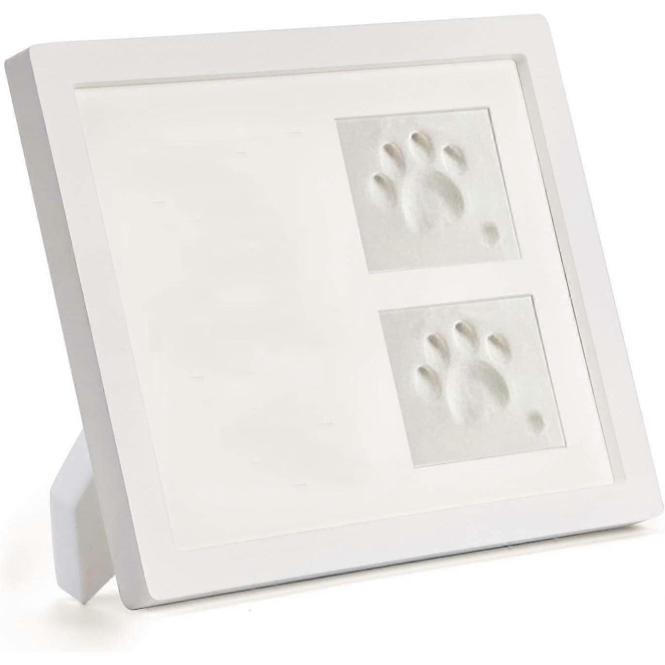 Set of dog and cat paw prints