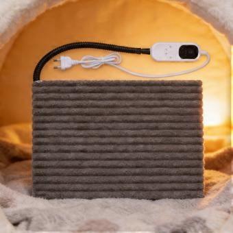 Pet Heating Pad with Wipe-Clean PVC Construction, Corded Electric Power, Two Warmth Levels, Ribbed Build, and Sealed Edges  60x90cm