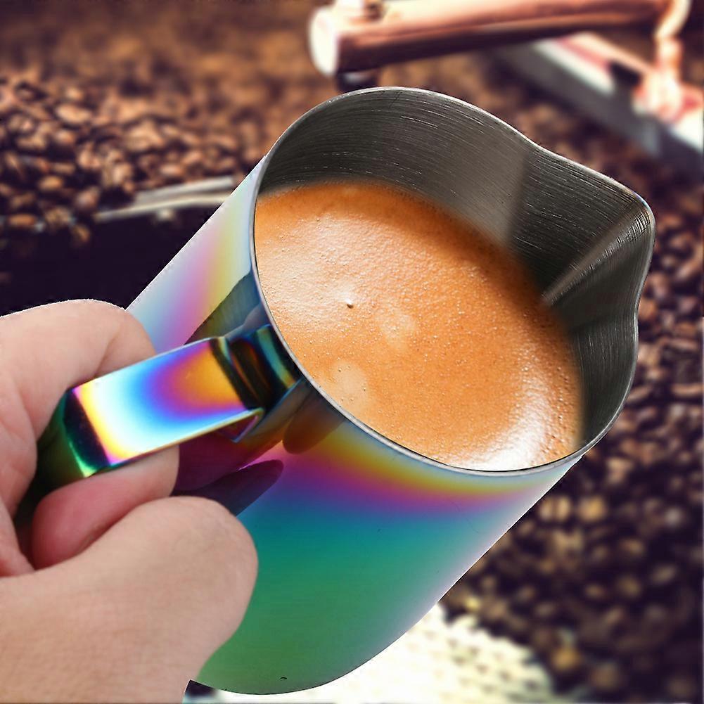 Stainless Steel Colorful Coffee Jug for Milk Frothing, for Creating Beautiful Espresso and Latte Art - Durable Espresso Latte Art Pitcher Cup(600ml)