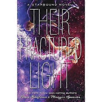 Their Fractured Light - Amie Kaufman - Paperback - en Book