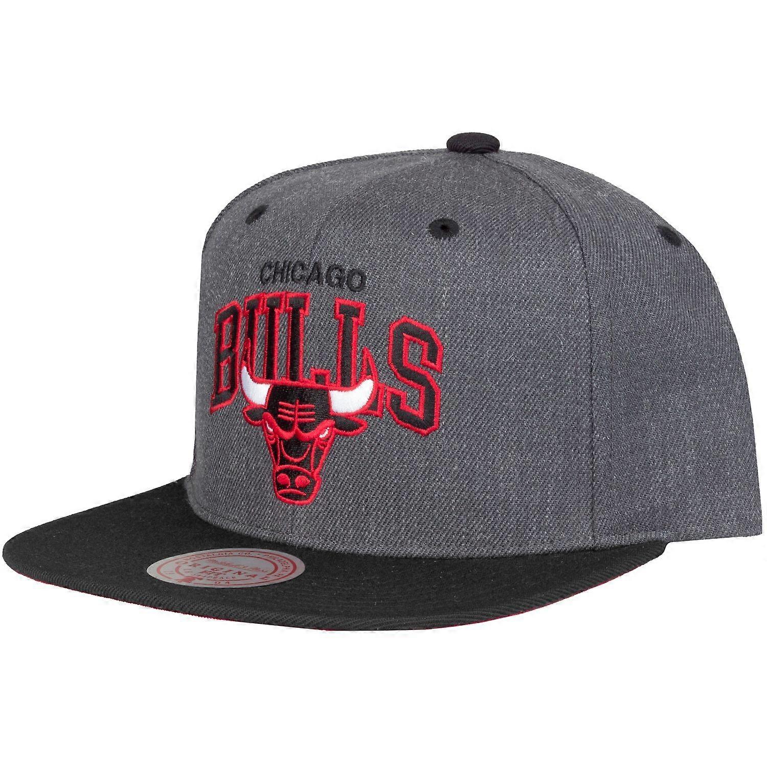 Mitchell & Ness 回弹帽 - DARK ARCH Chicago Bulls