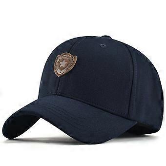 Des casquettes de baseball où faire broder votre propre motif | STYLE