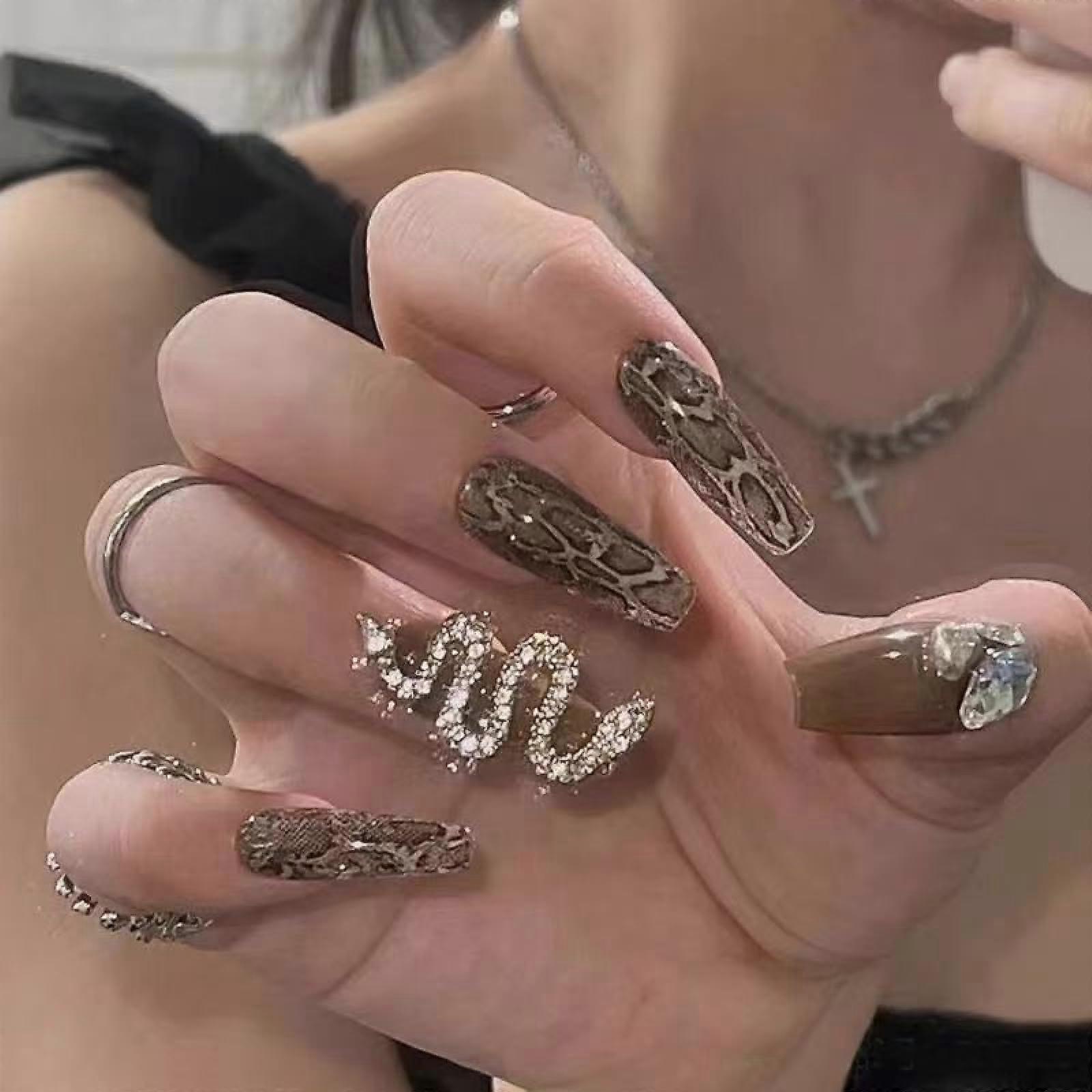 Press On Nails Coffin Shape Handmade Reusable Luxury Serpentine Design Medium Size