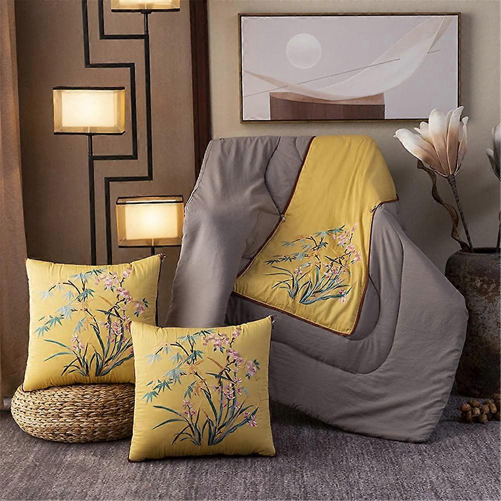 2-In-1 Travel Blanket And Pillow Quilt, Soft & Warm Nap Mat For Sofa And Office Chair (Yellow Flower)