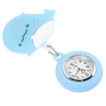 Clip para reloj, broche para reloj de enfermera, llavero con forma de ballena, material de silicona azul cielo para uso diario, 1 unidad.