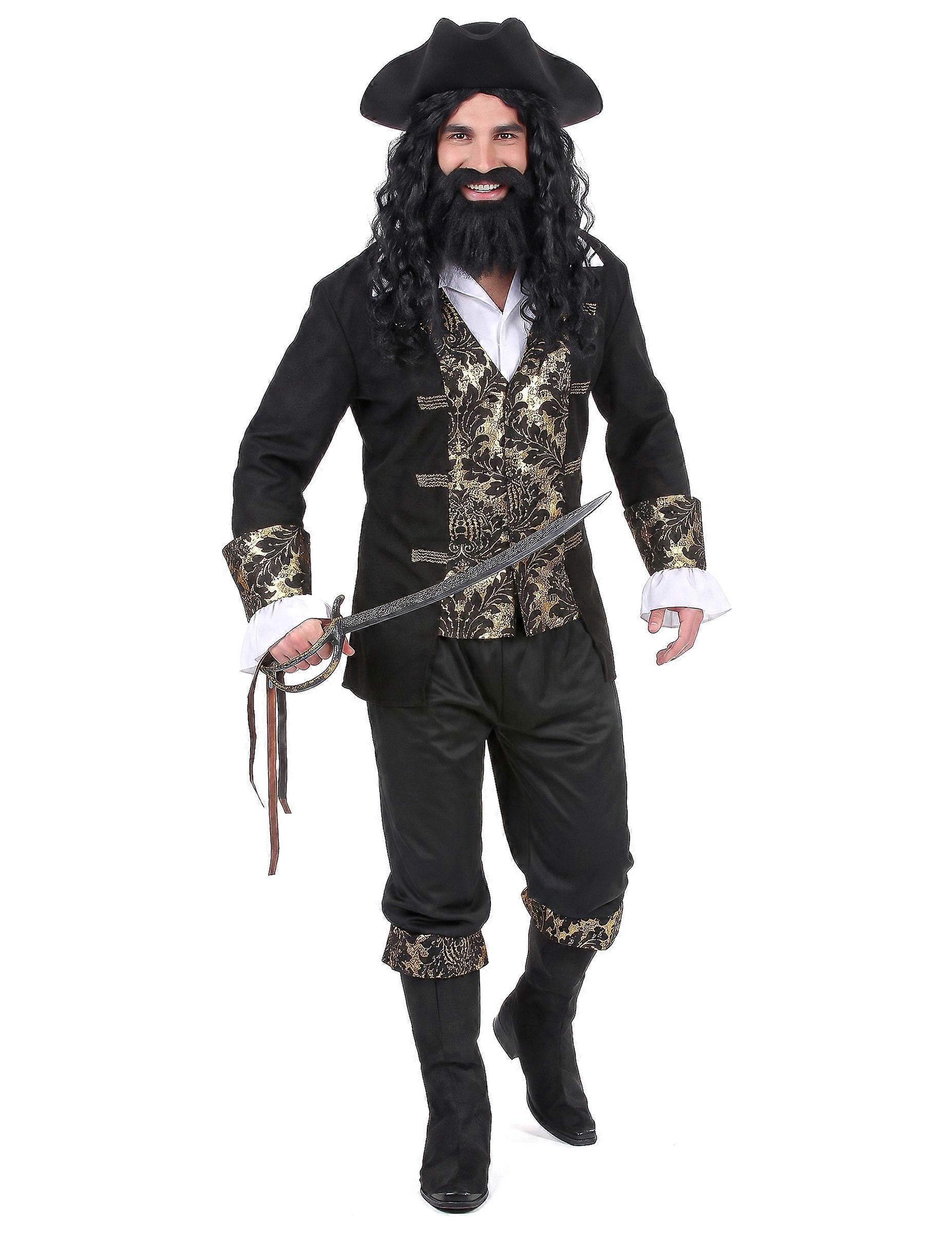Pirate costume with pattern for men