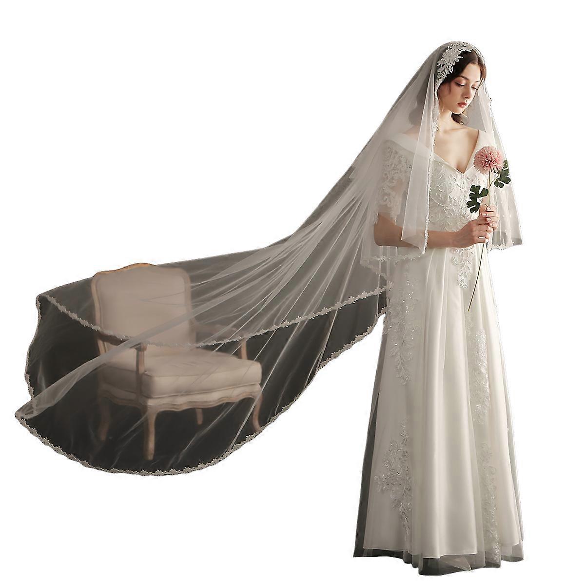 Lace bridal veil, 1 pc.