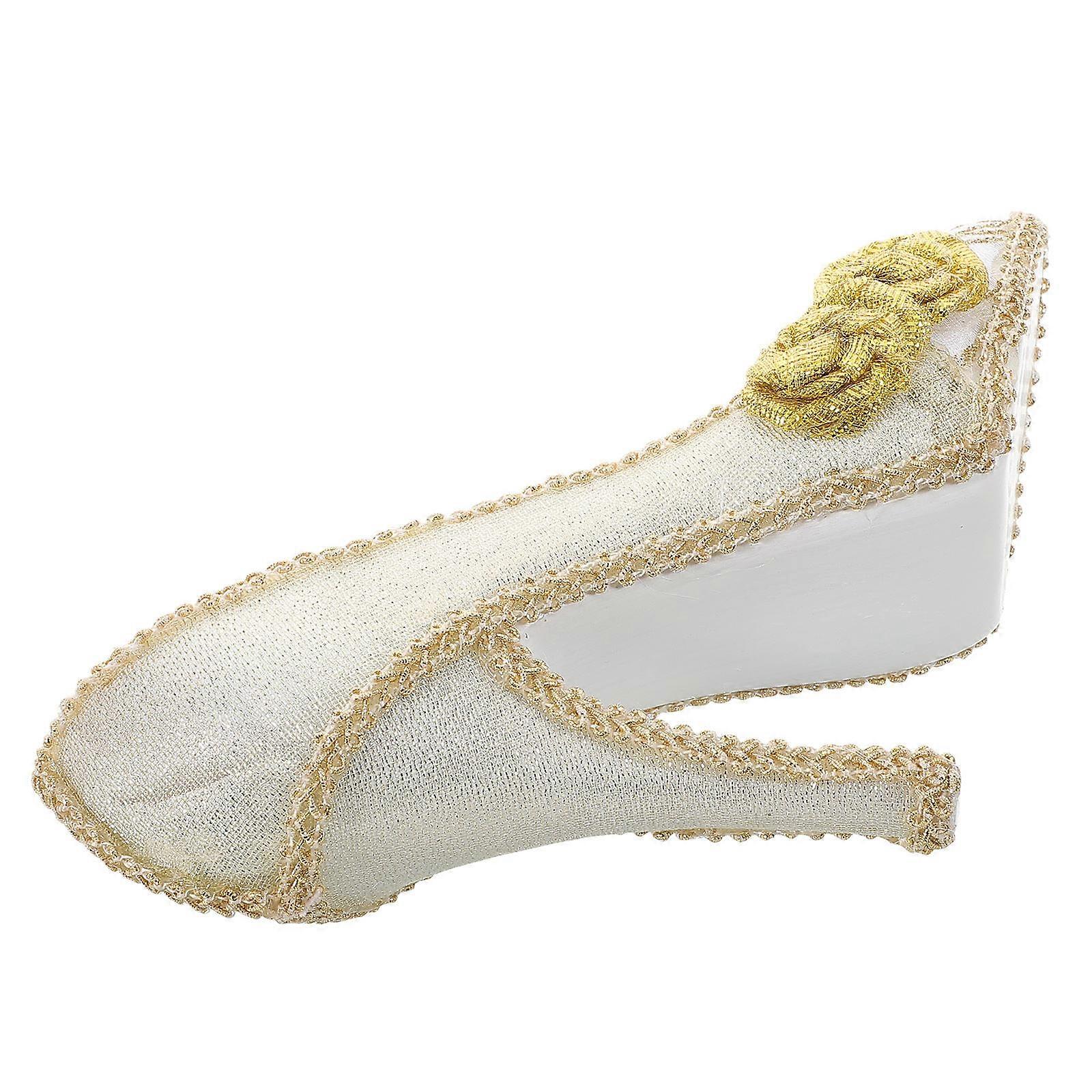 Golden High Heel Shape jewelry Display Stand for Retail Use Resin and Polyester Stable and Reliable 6.5 Inches