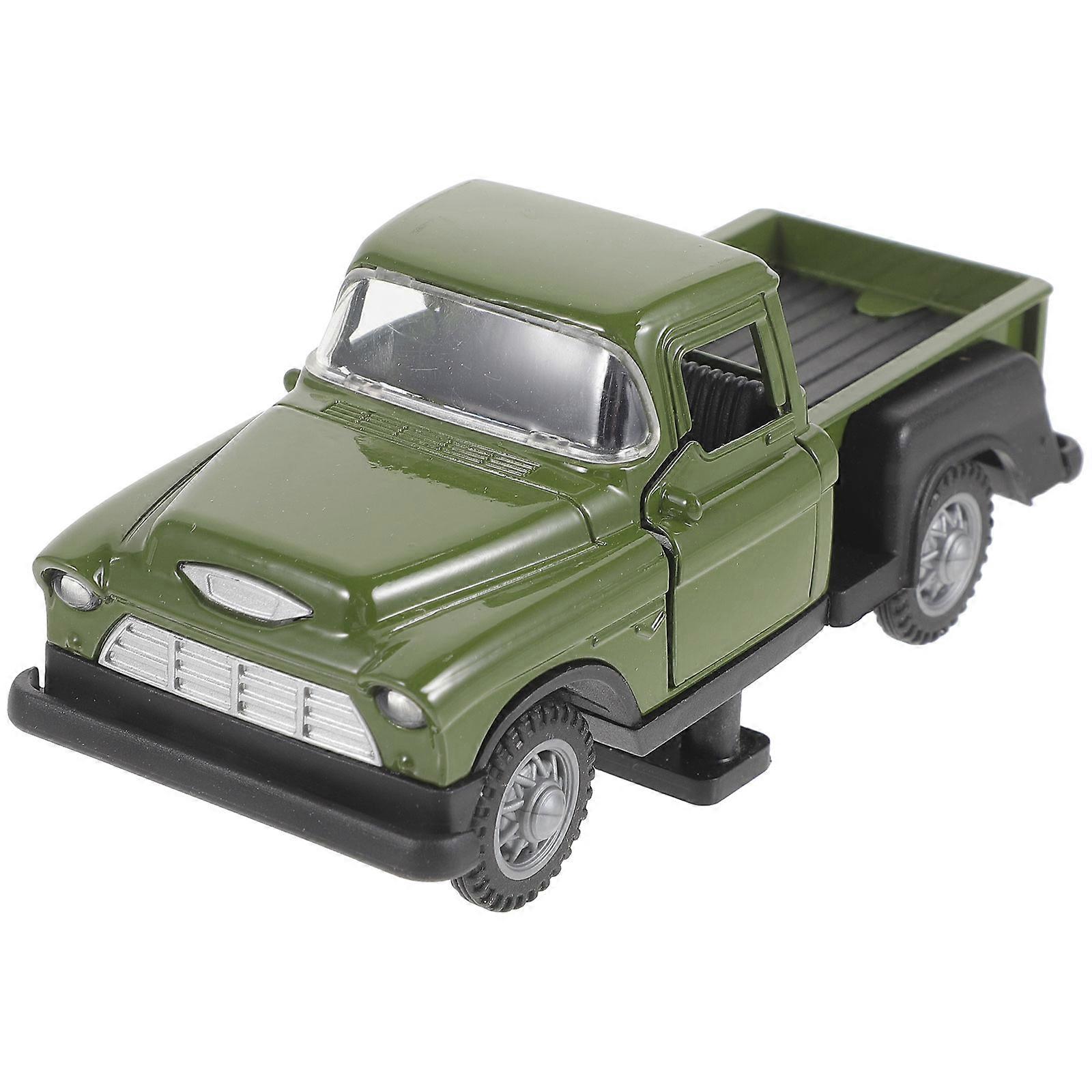 Retro Alloy Car Model Desktop Ornament – Compact Vintage Style Figurine for Decor & Gift – Rustic Green