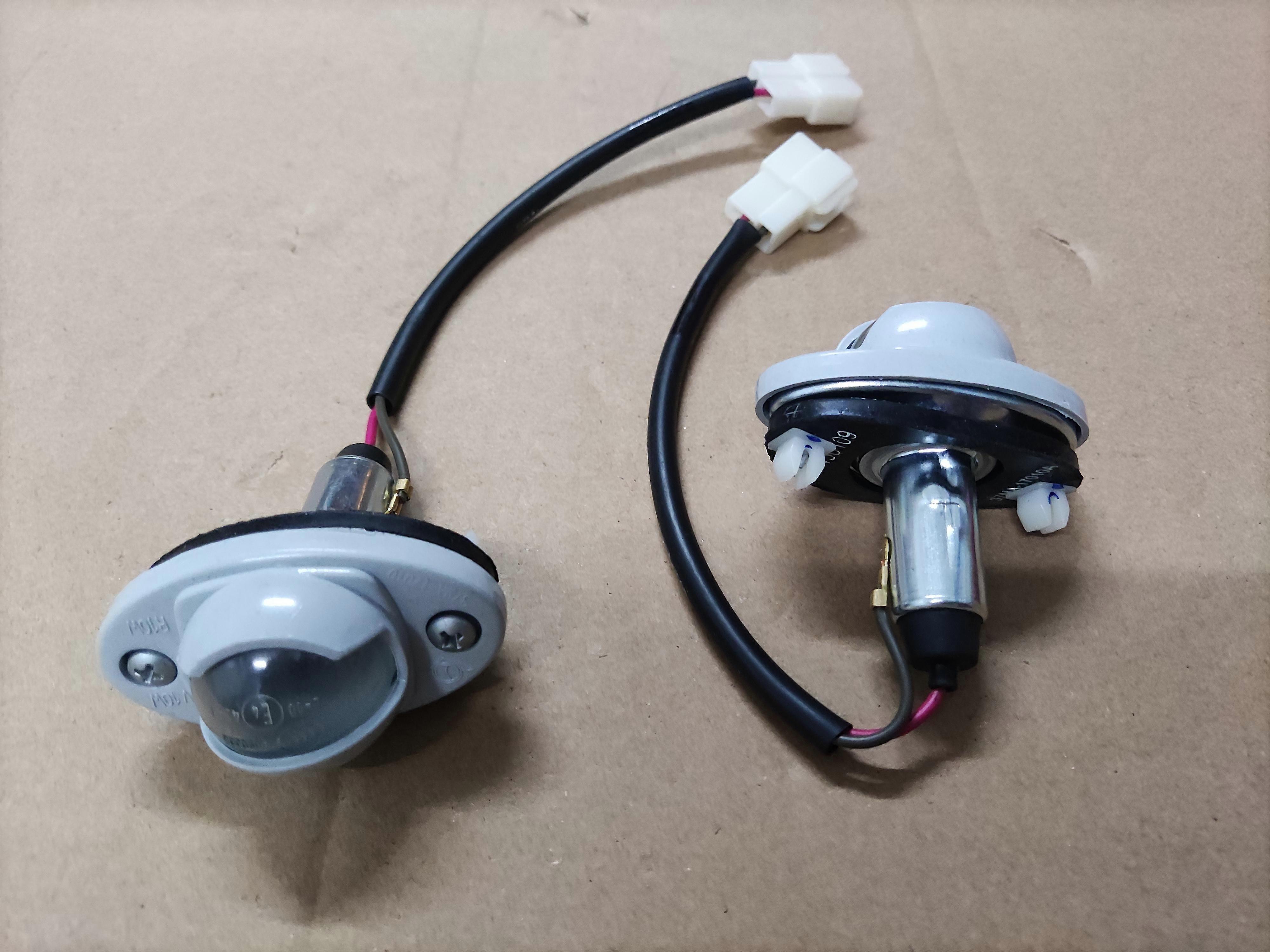 Delica Space Gear Post Light