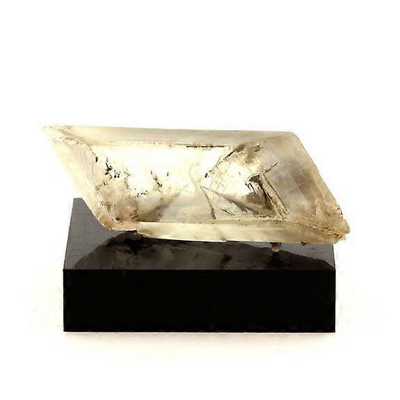 Gypsum 87.6 carats