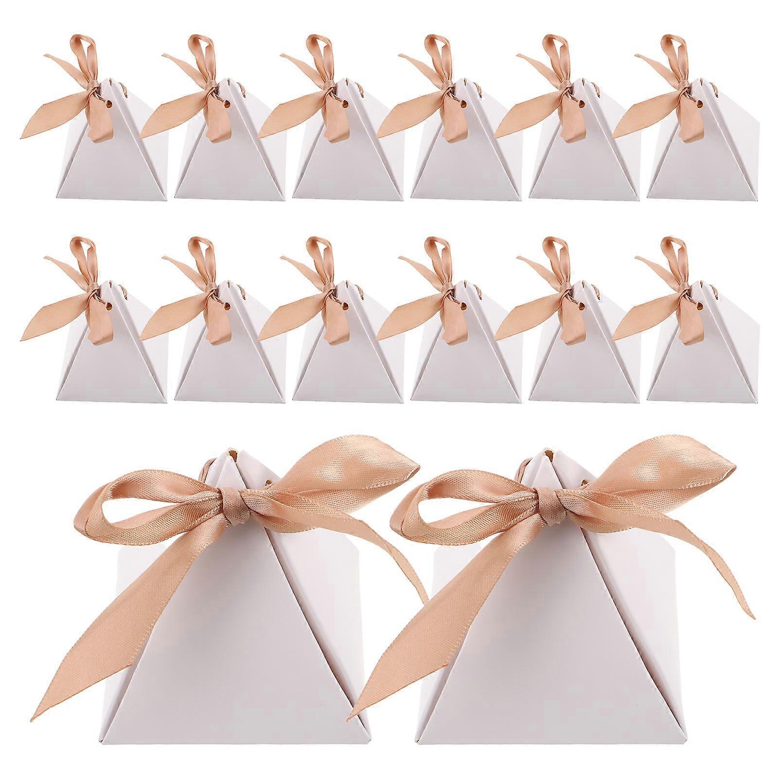 25pcs Triangle Candy Packaging Boxes for Weddings, Parties, Showers, Valentine’s Day & Holiday Events – Creative Paper Favor Boxes with Ribbons