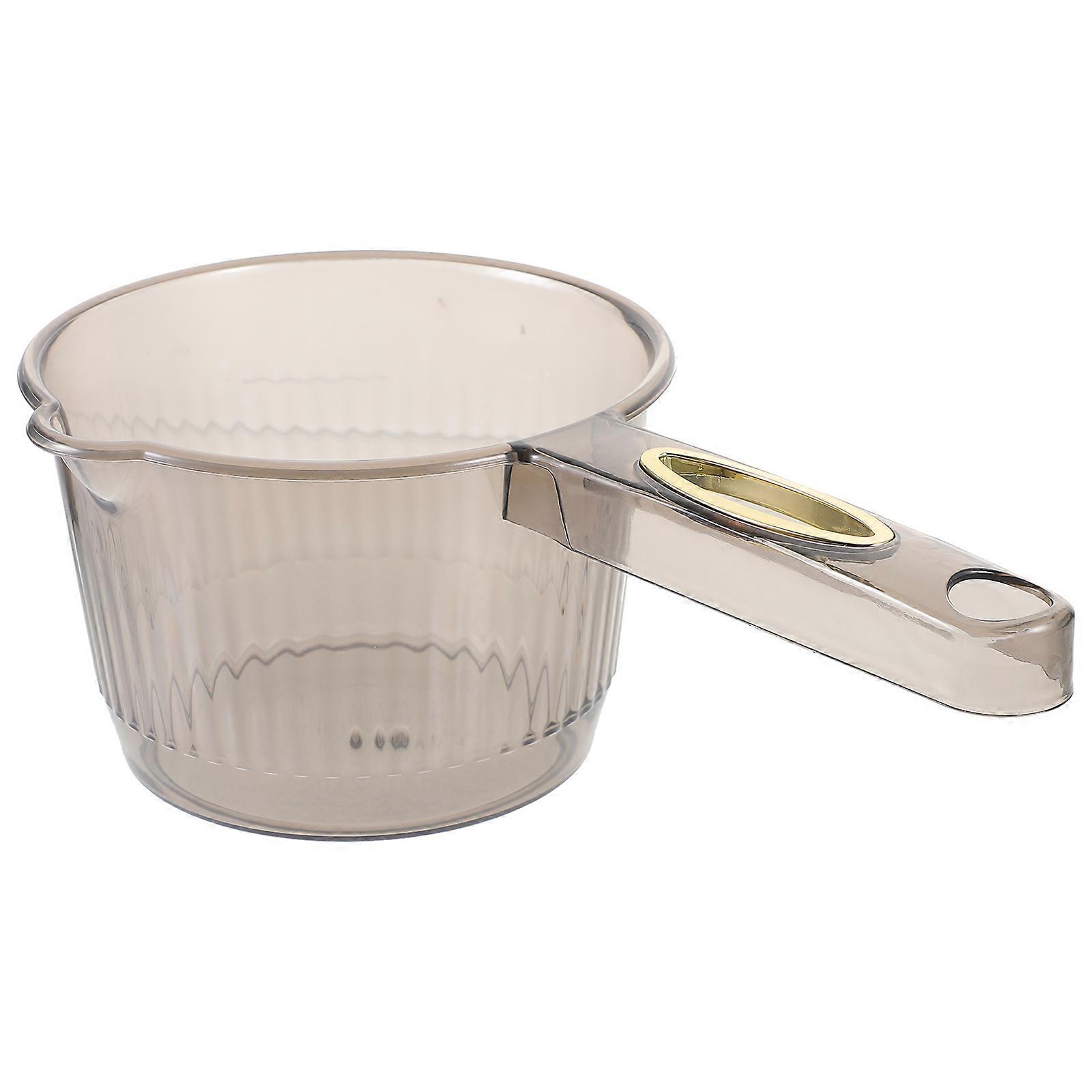 Plastic Water Ladle For Bathing Household Water Scoop With Comfortable Handle For Easy Vegetable Fruit Washing